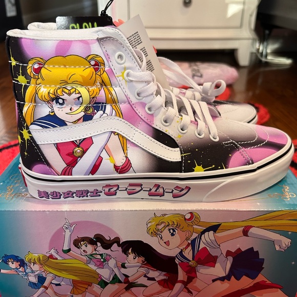 sailor moon pretty guardian x vans sk8 hi - Picture 1 of 8